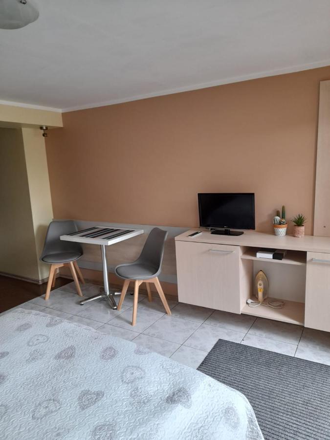 Apartament Jednosci Narodowej Kolobrzeg Luaran gambar
